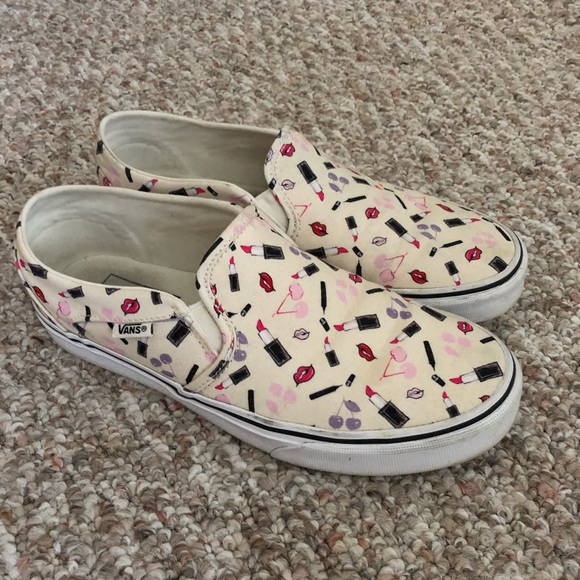 vans asher lipstick print
